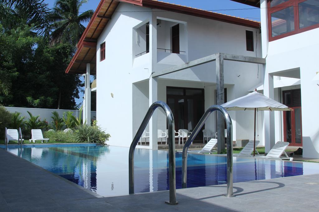 Harris Villa Hikkaduwa Room photo